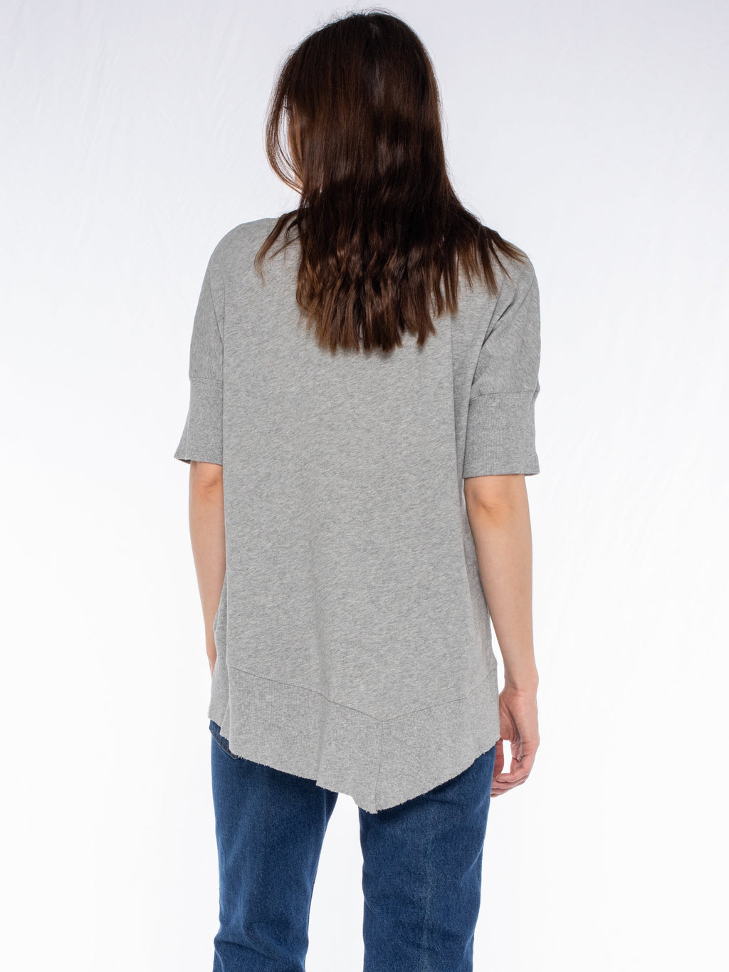 V-Neck Short Sleeve Tee w/ Rib Slanted Hem
