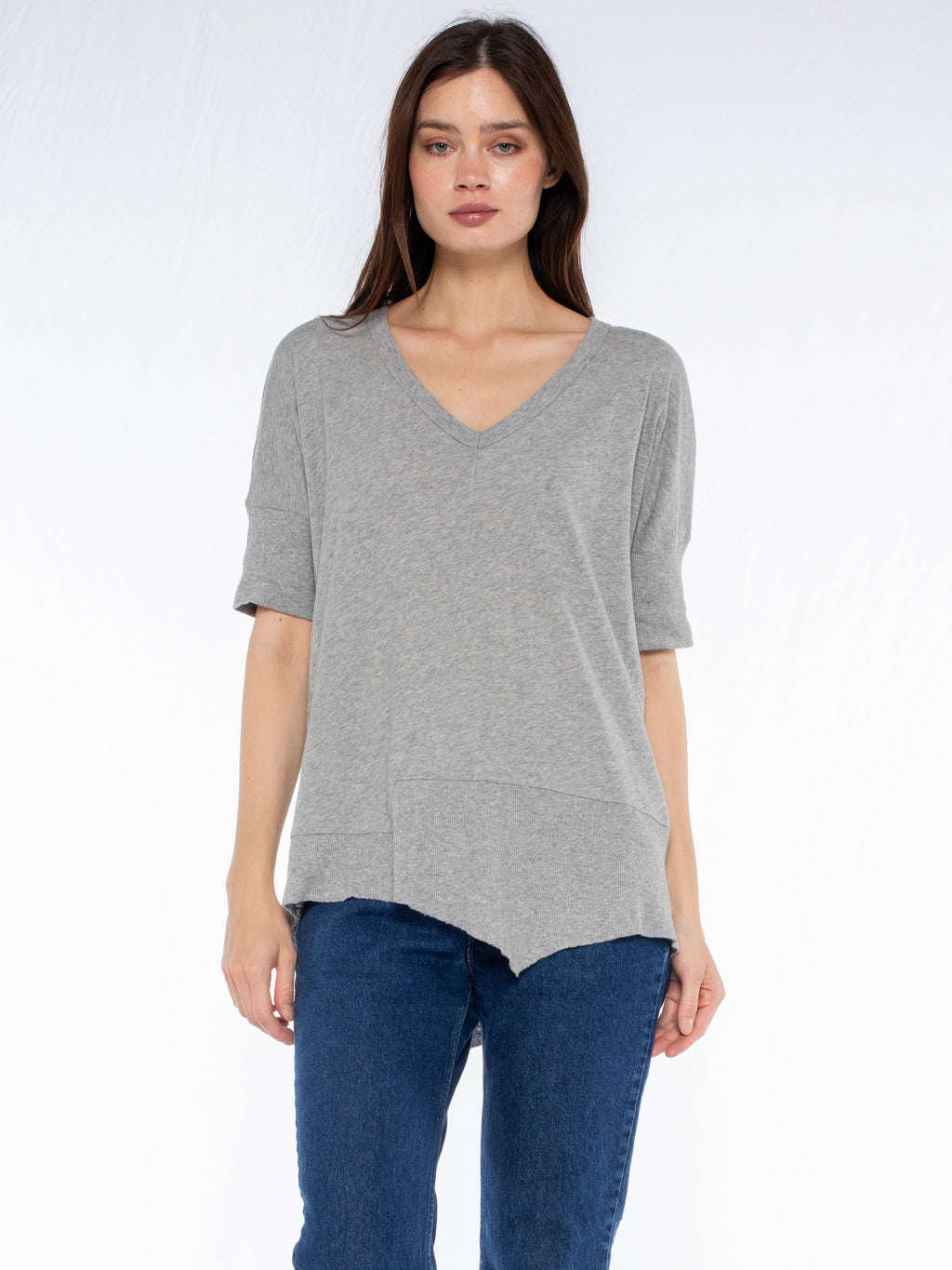 V-Neck Short Sleeve Tee w/ Rib Slanted Hem