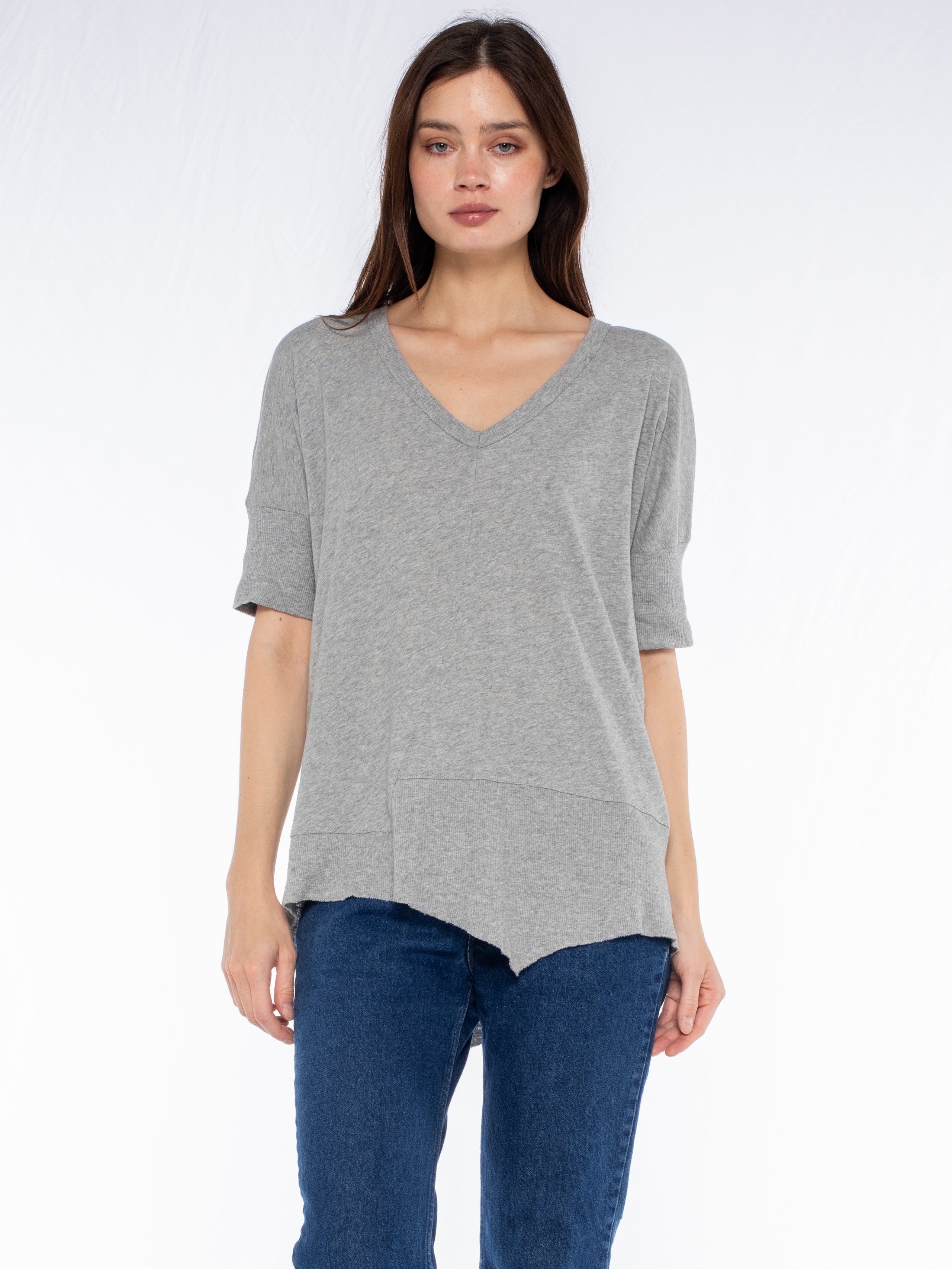 V-Neck Short Sleeve Tee w/ Rib Slanted Hem
