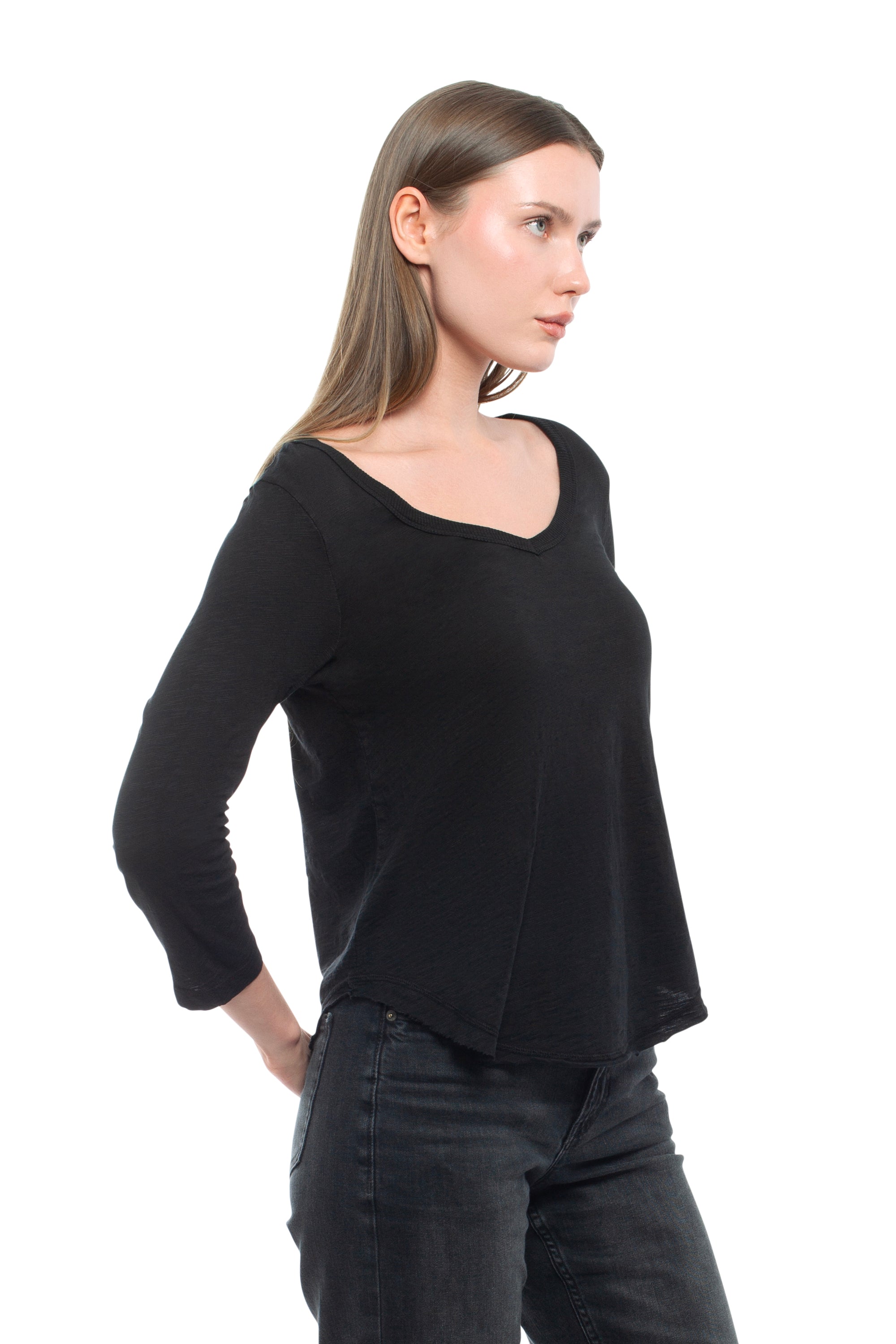 3/4 Sleeve V-Neck Shirttail