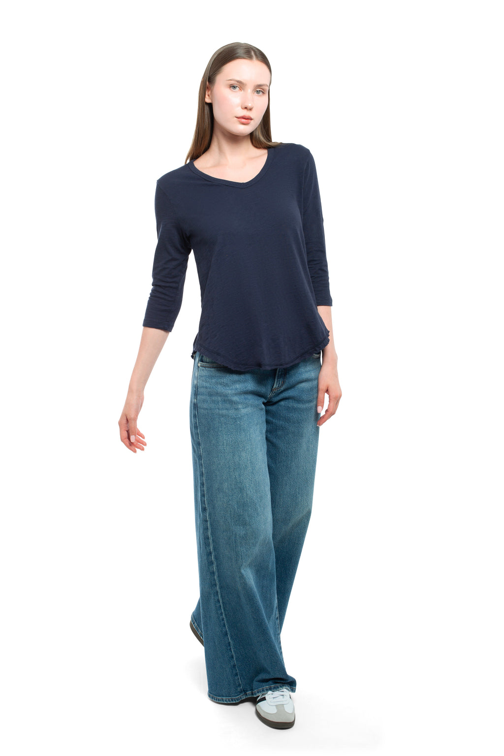 3/4 Sleeve V-Neck Shirttail