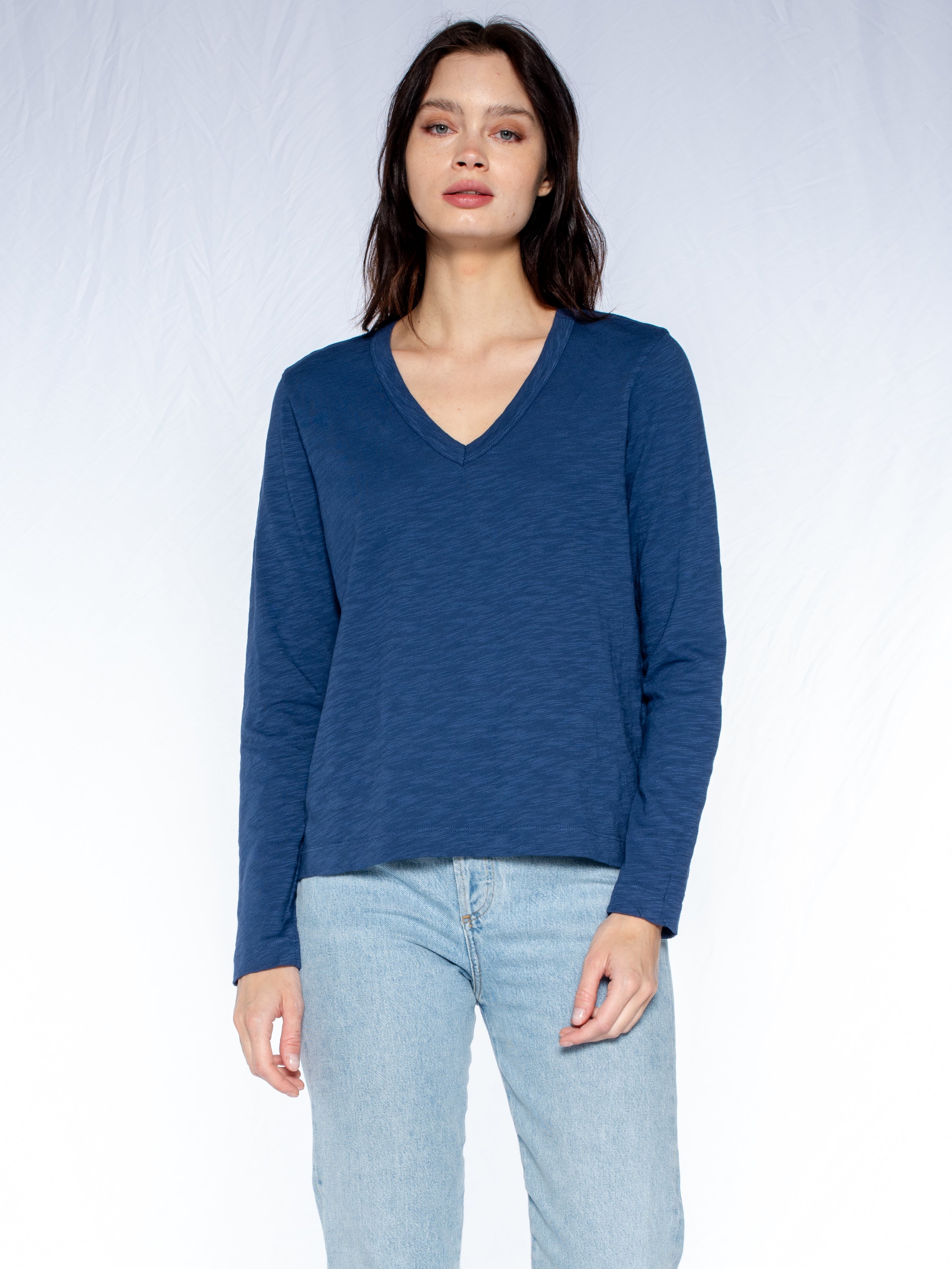 V-Neck Long Sleeve Baby Baby Fit Tee