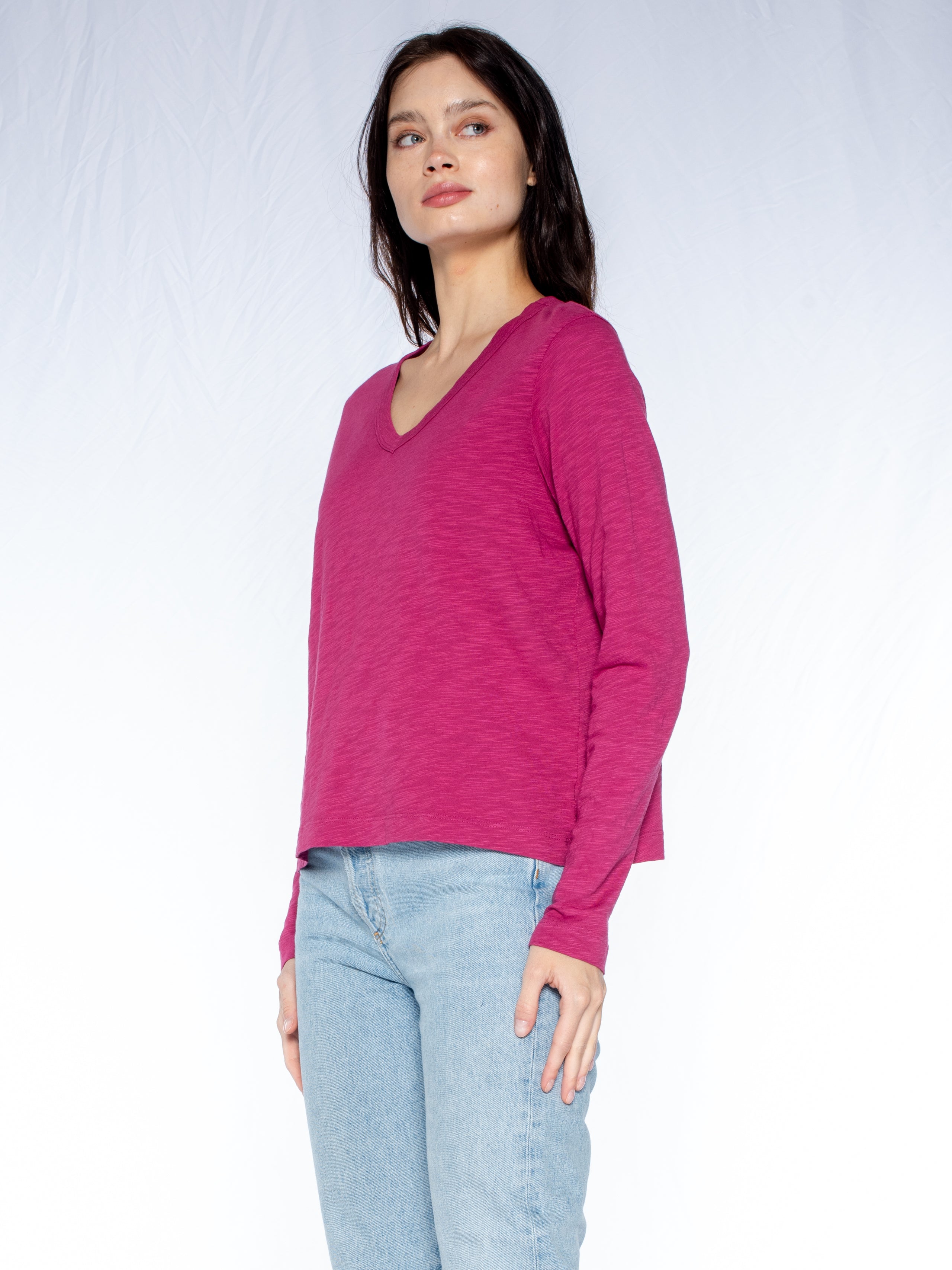 V-Neck Long Sleeve Baby Baby Fit Tee
