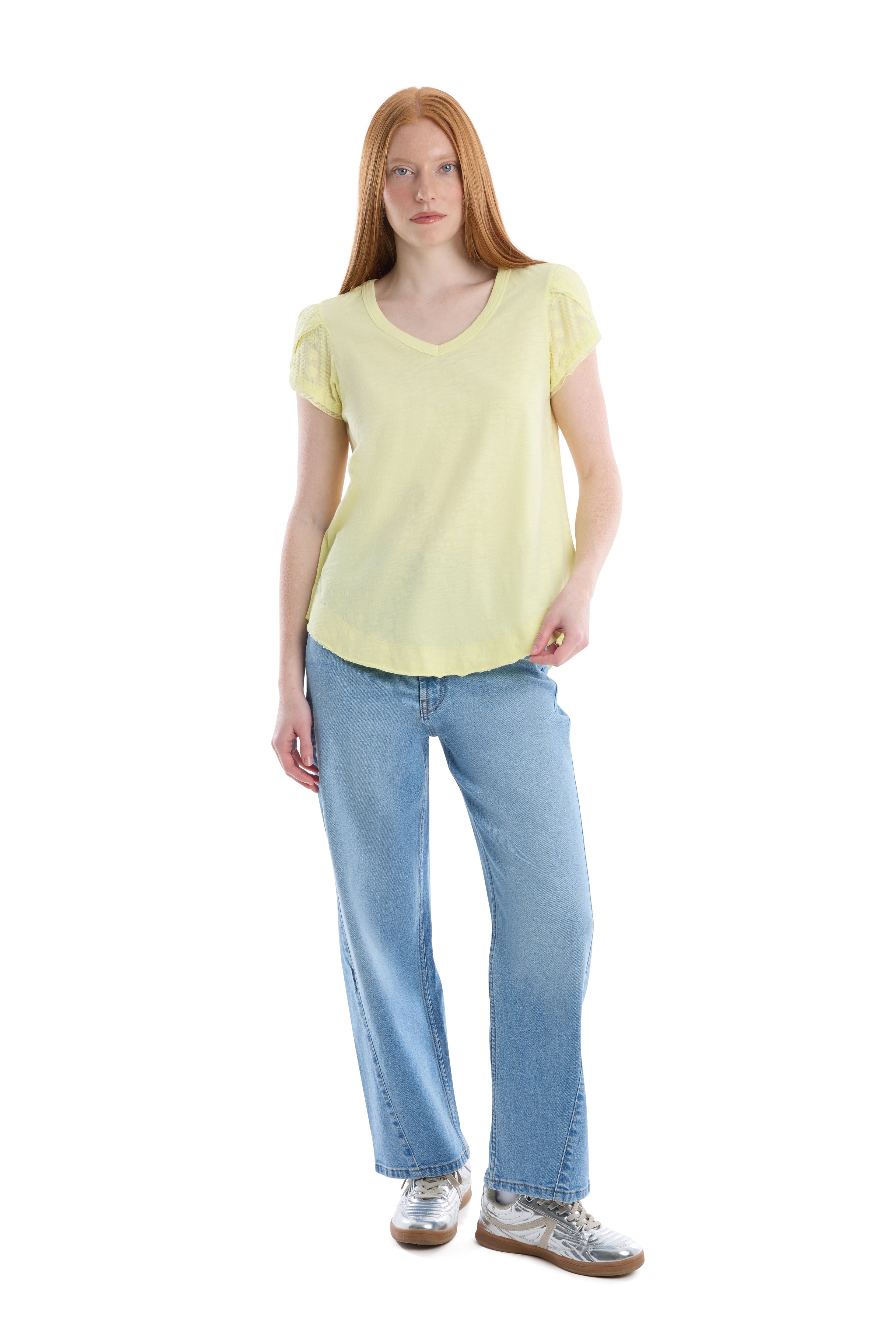 Eyelet overlap cap sleeve