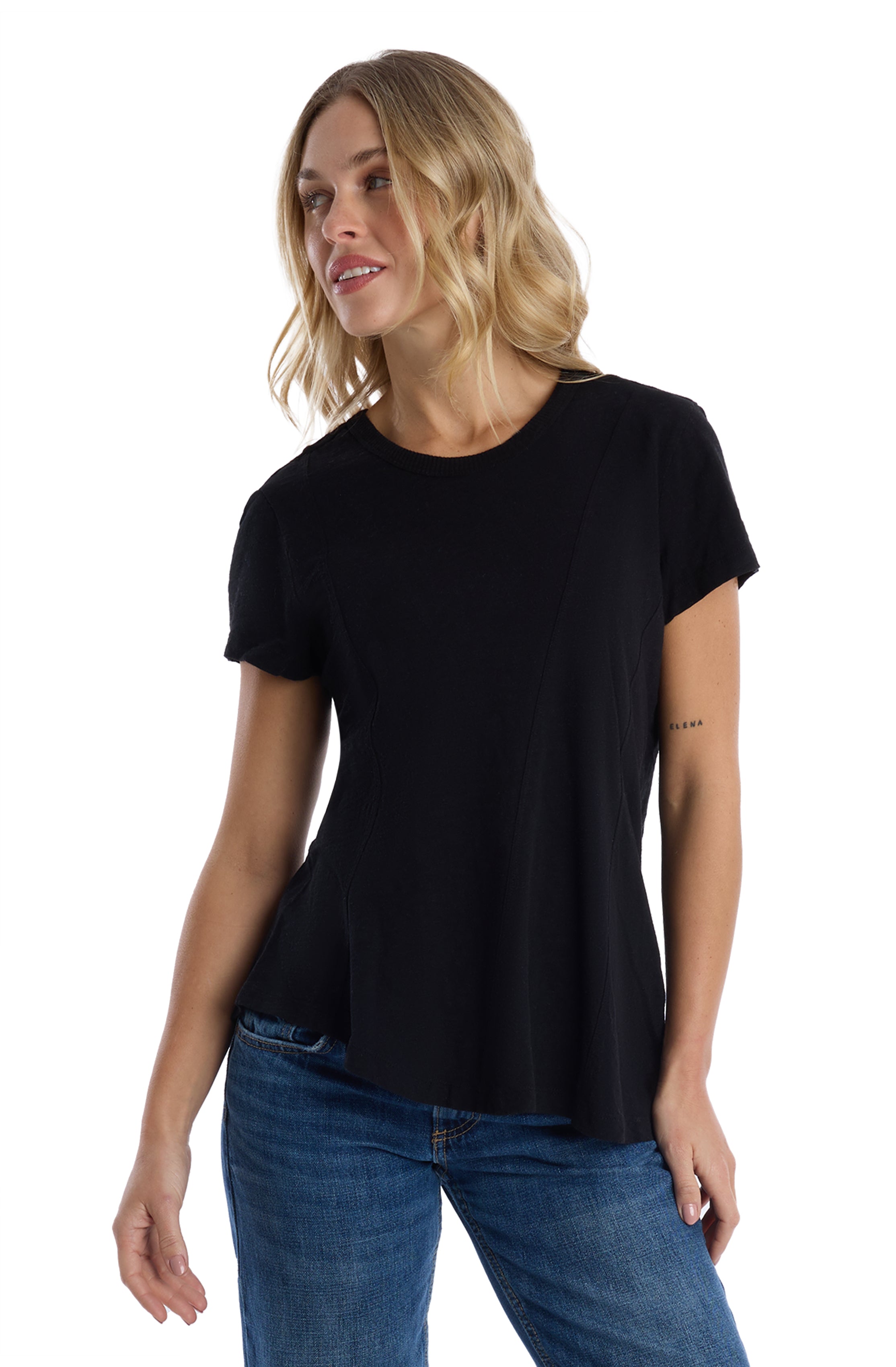 Round neck short sleeve tee