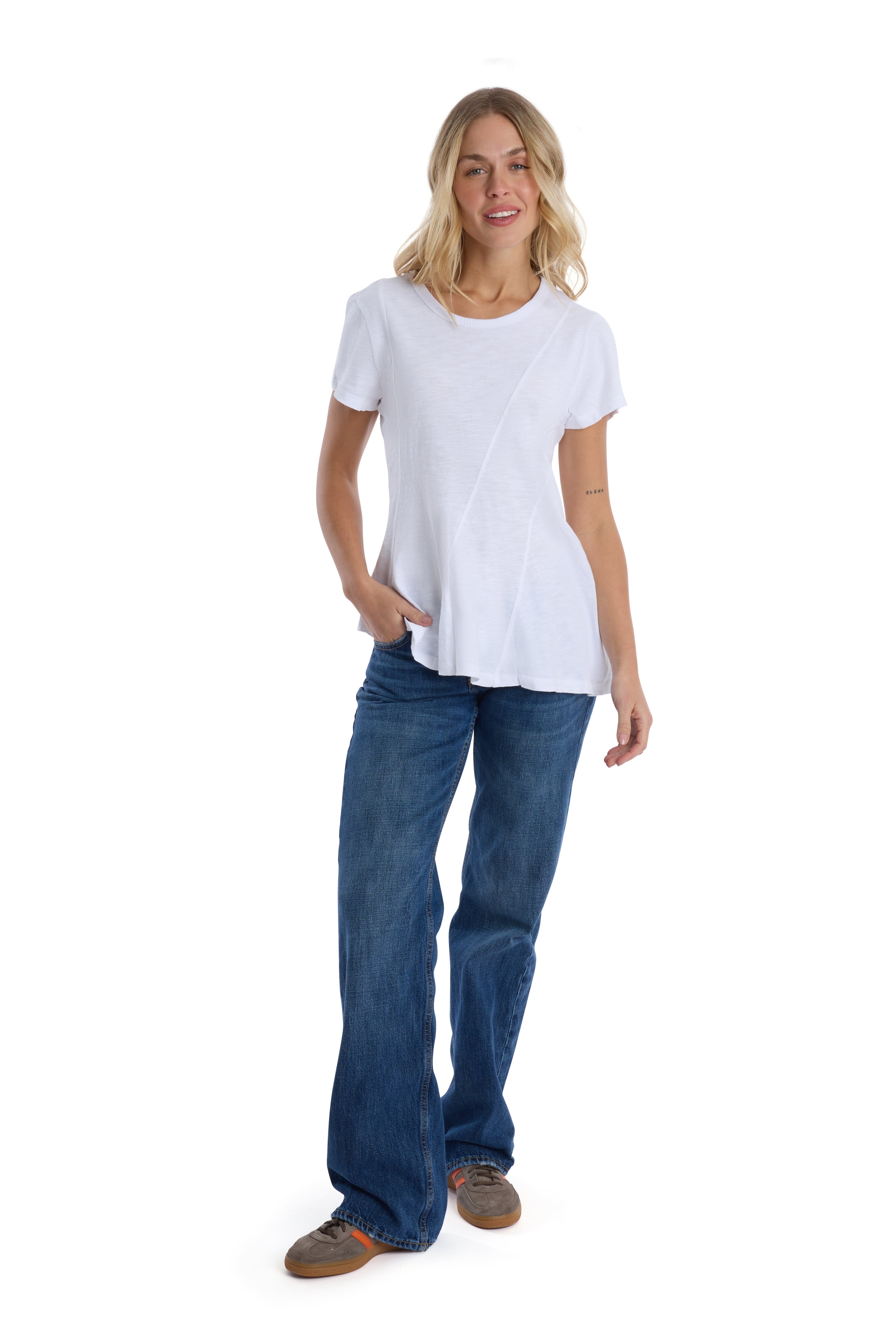 Round neck short sleeve tee