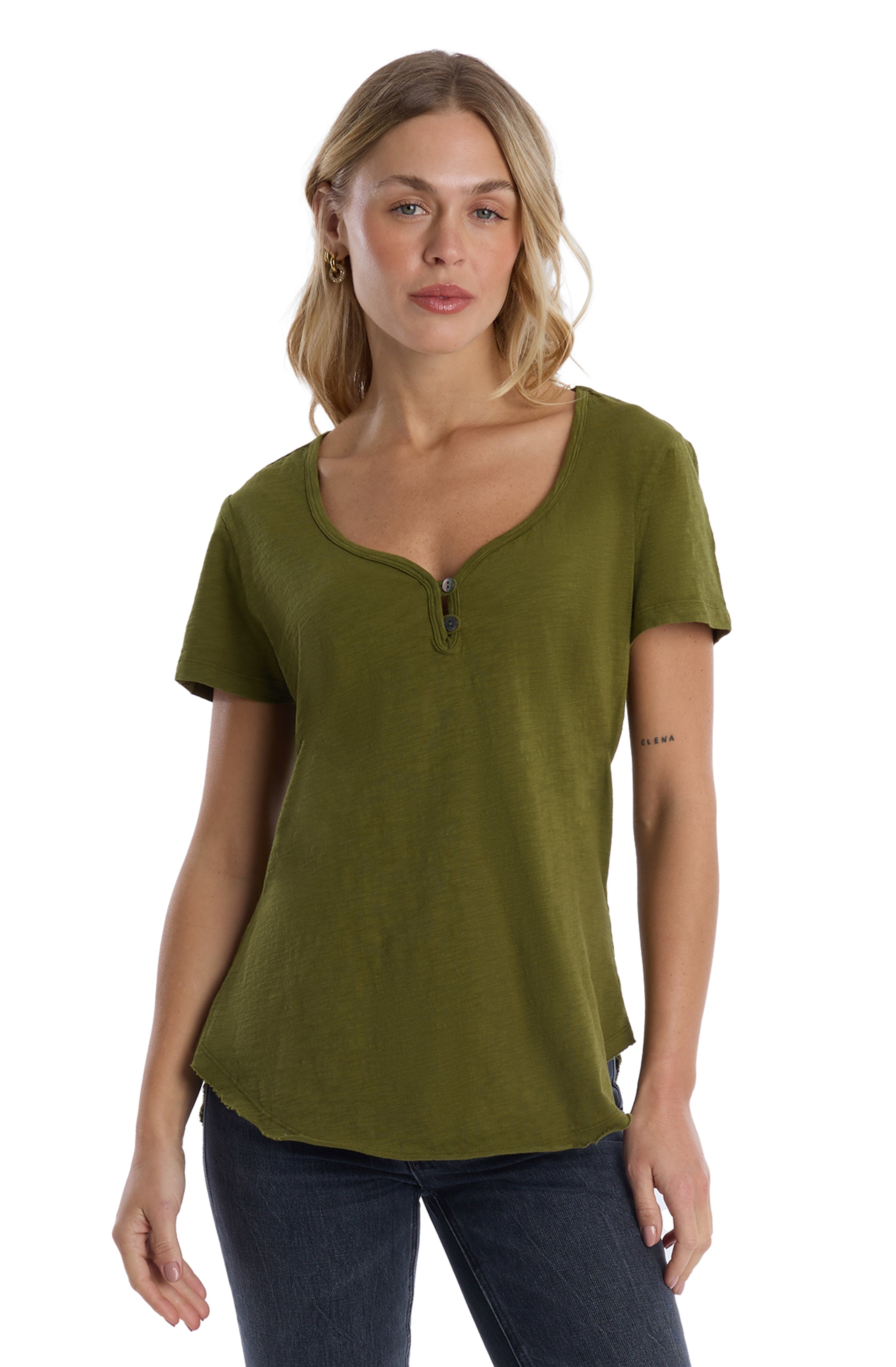 V-neck henley short sleeve