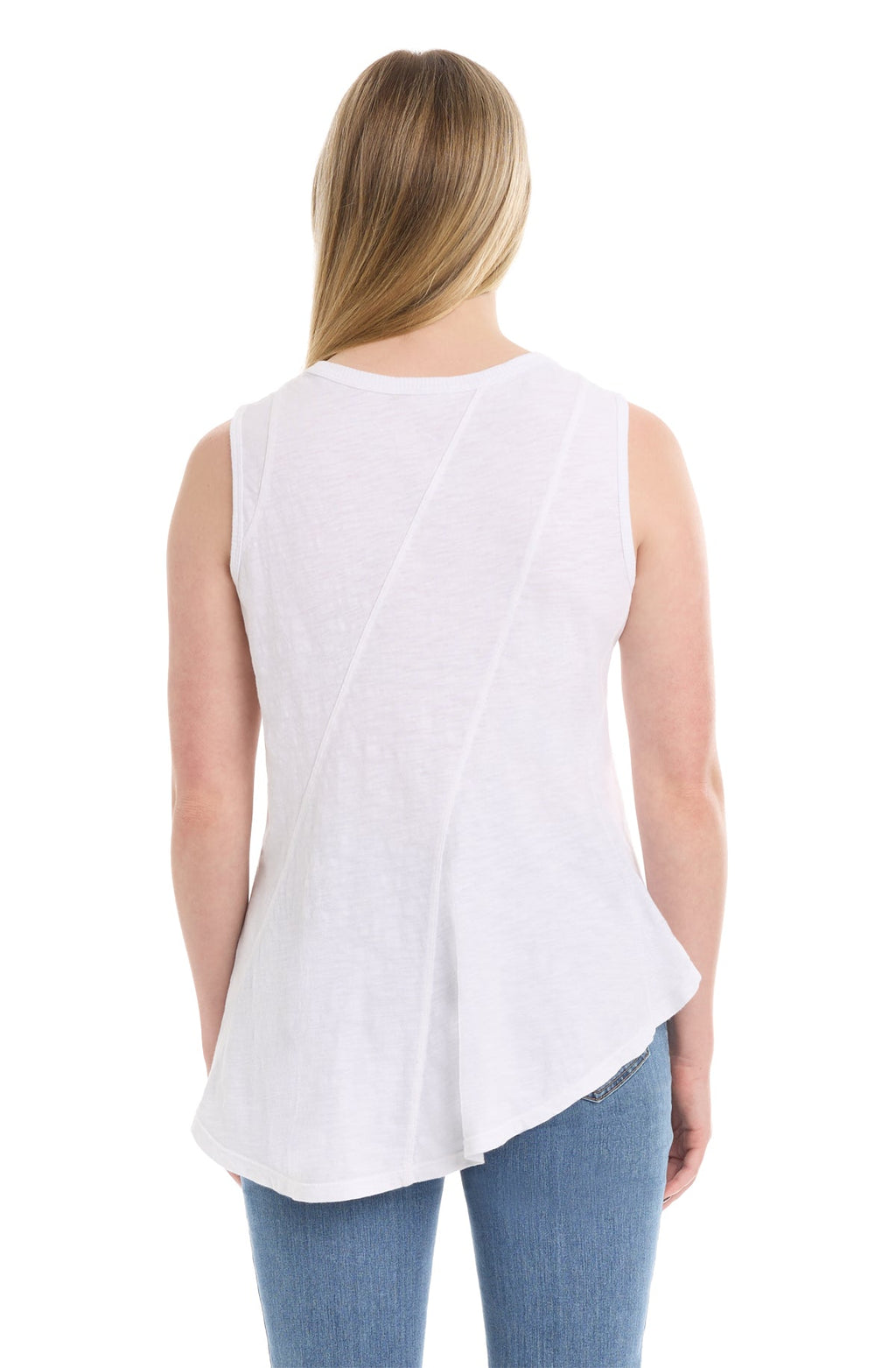 Shell with asymmetric seams