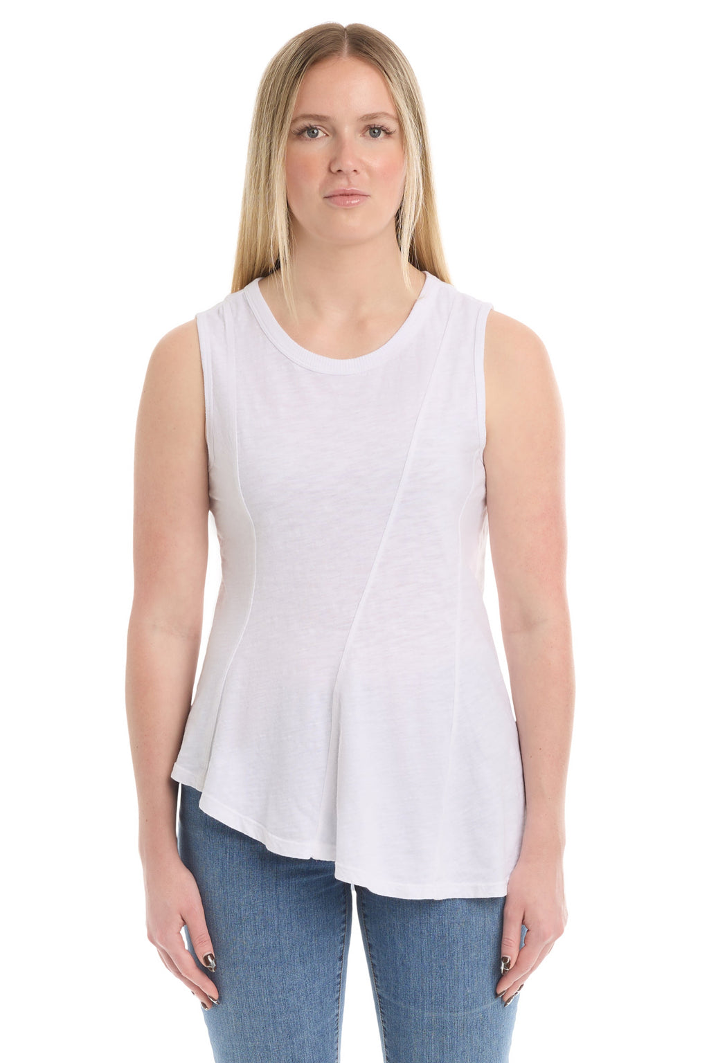 Shell with asymmetric seams