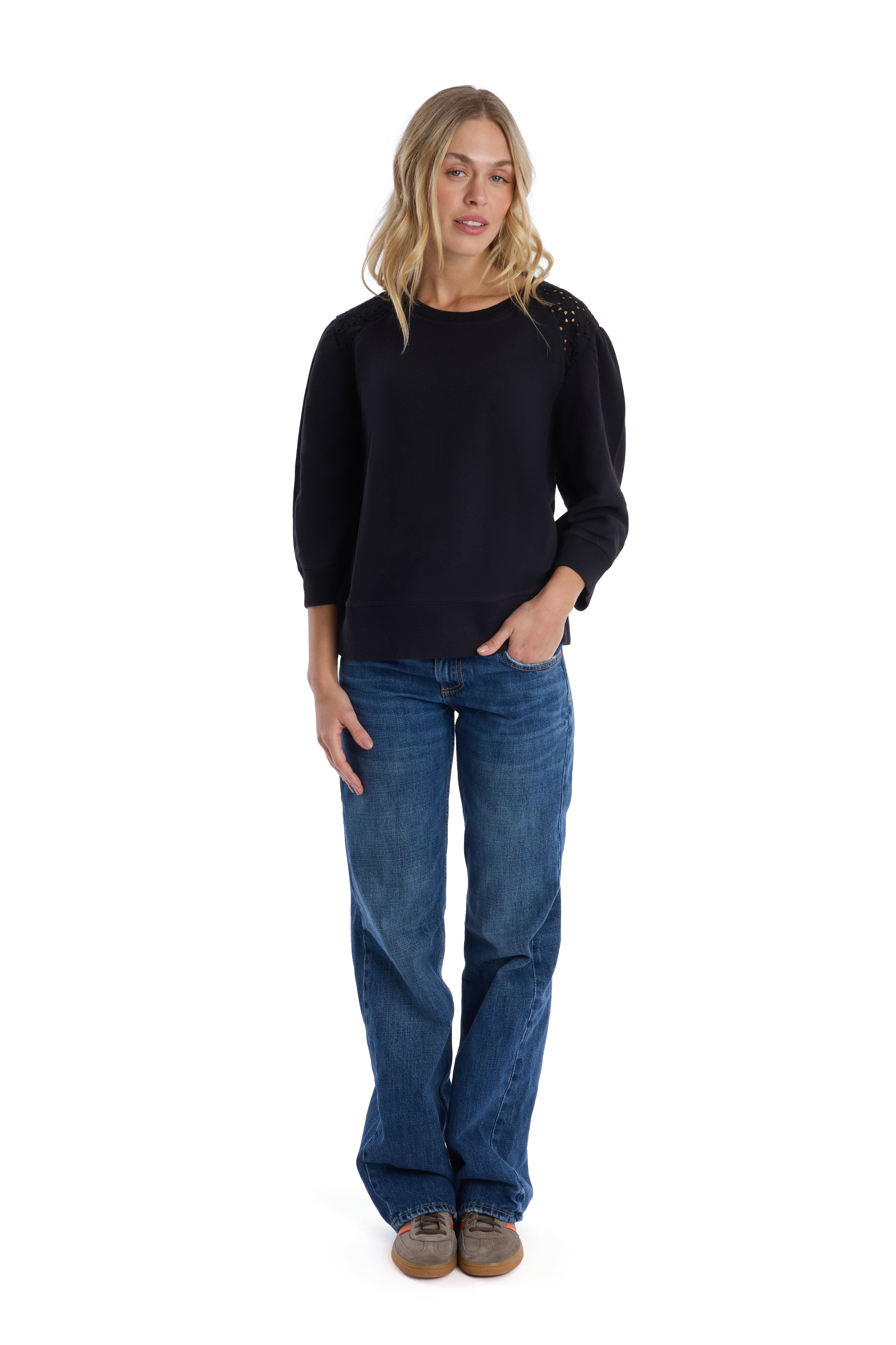 3/4 sleeve with eyelet mix