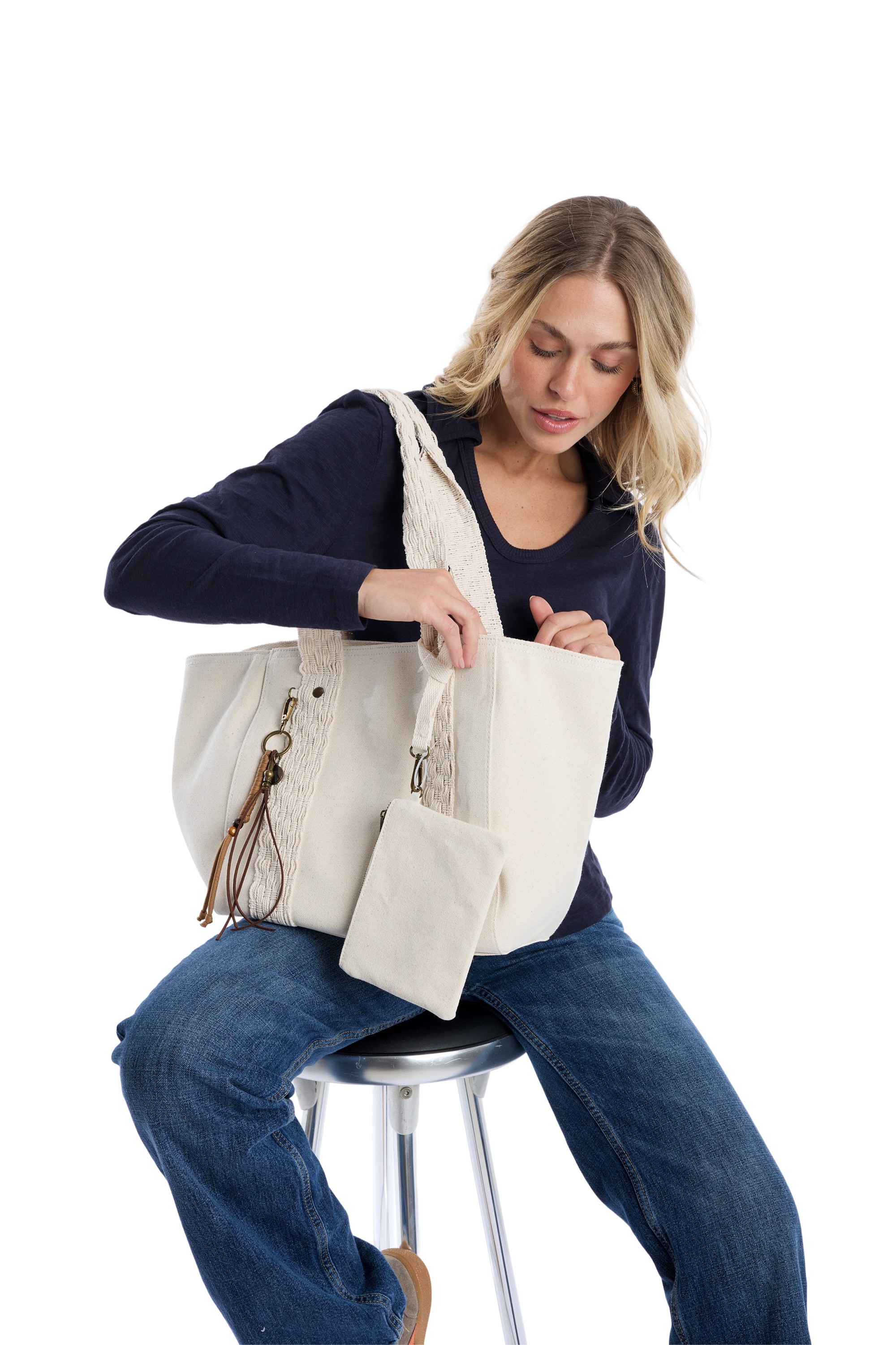 Byron Medium Beach Tote