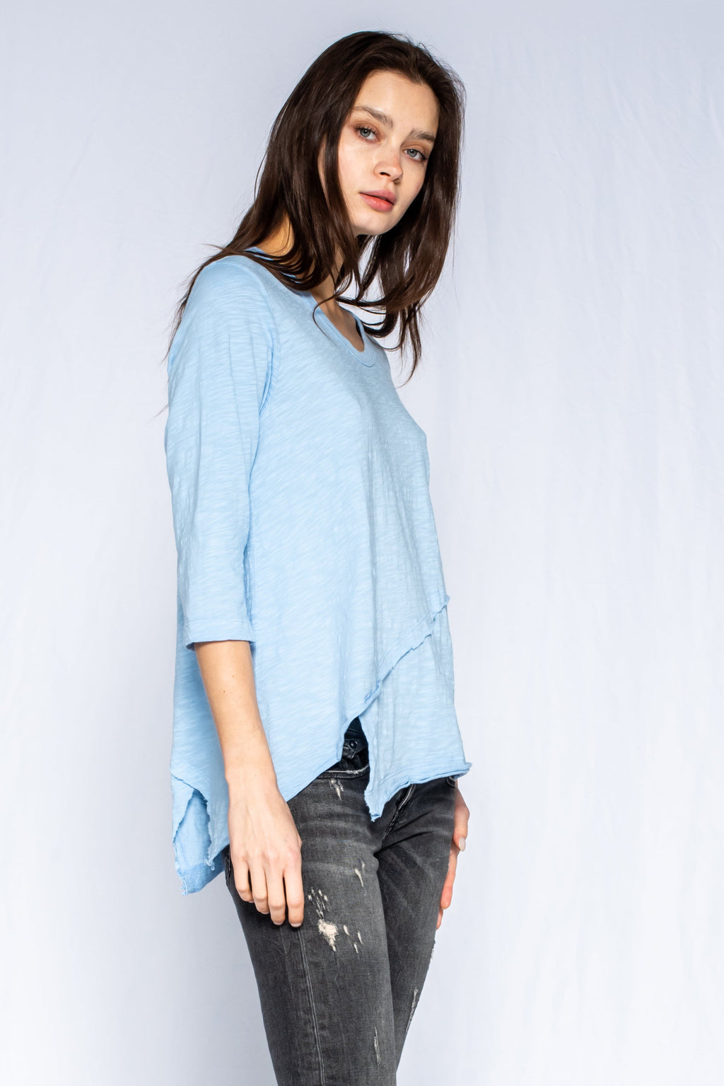 Crew 3/4 Sleeve EZ Cross Over Hem Shirt